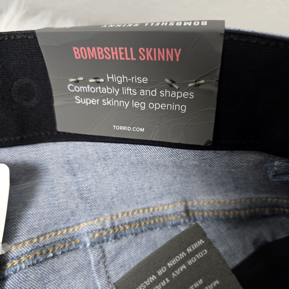 Torrid Medium Blue Straight Leg Jeans with Rips - Picture 7 of 16